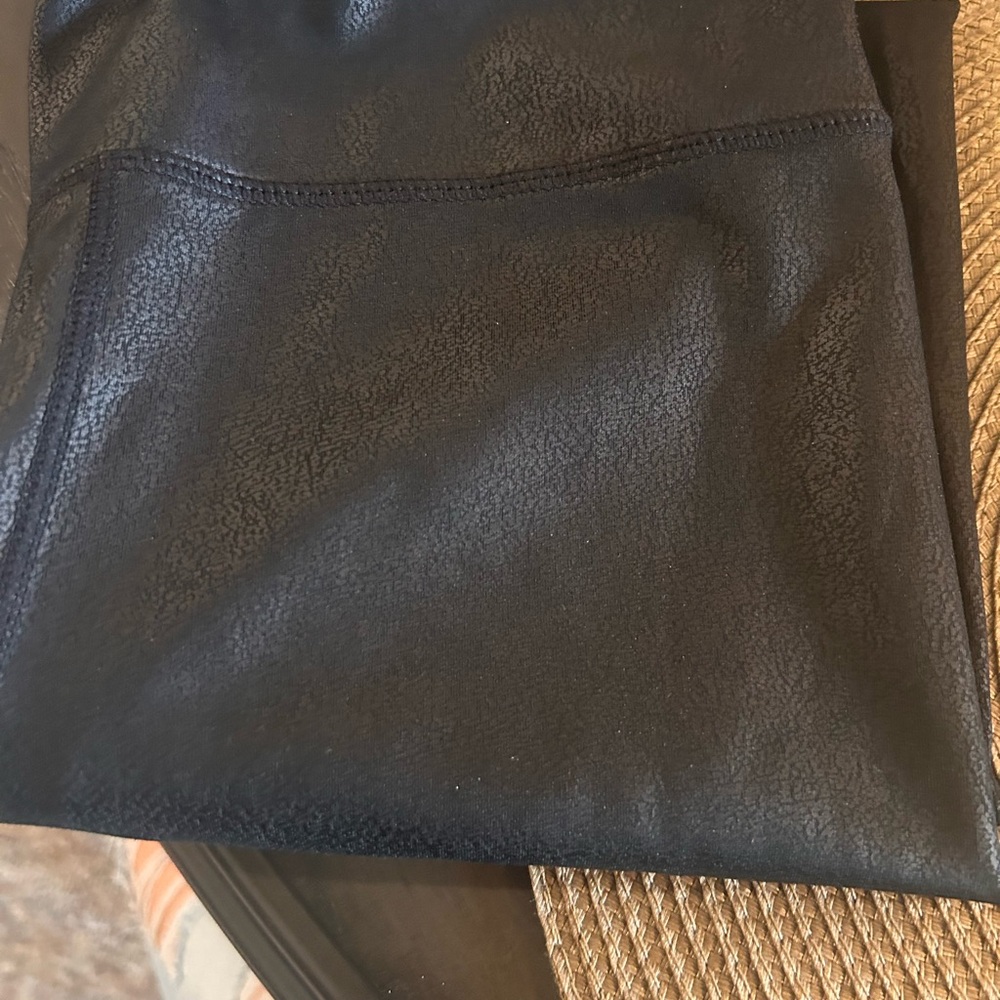 Black Textured Leggings